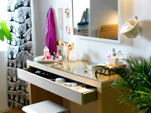 Dressing table for a bedroom