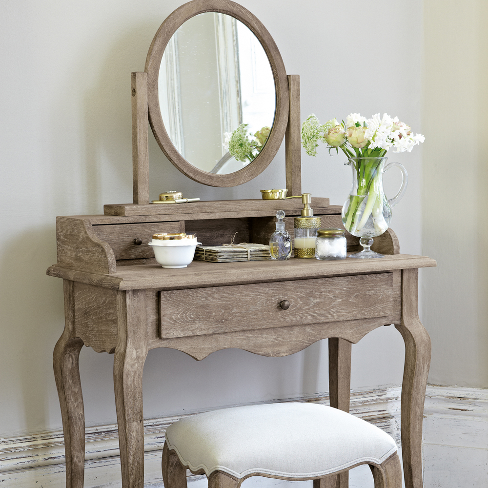 Photo of bedroom with dressing table