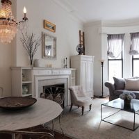 light style room in the style of shabby chic picture