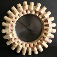 l'idée de la décoration légère de la salle avec un arbre faites-le vous-même