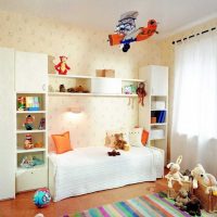 the idea of ​​brightly decorating a children's room picture