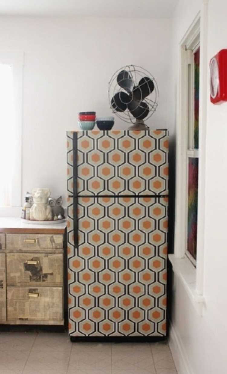 the idea of a beautiful fridge decoration