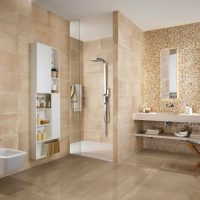 version du style insolite d'une grande image de salle de bain