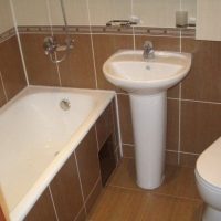 An example of an unusual interior of a bathroom in Khrushchev photo