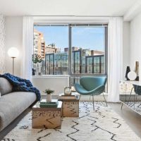 variante d'un décor lumineux dans une maison privée picture