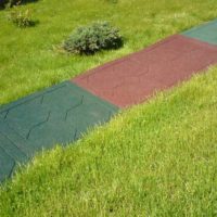 un exemple d'utilisation de chemins de jardin insolites dans la conception de paysages