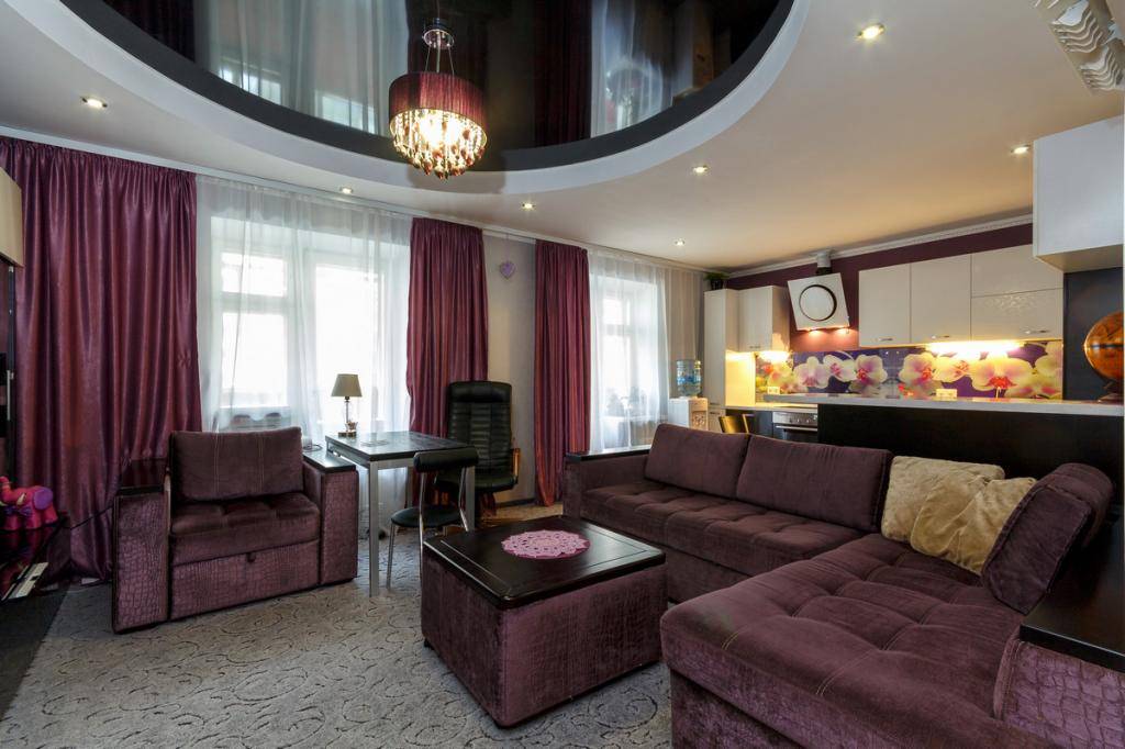 plafonds dans le salon