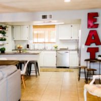 photo des idées de conception de cuisine lumière