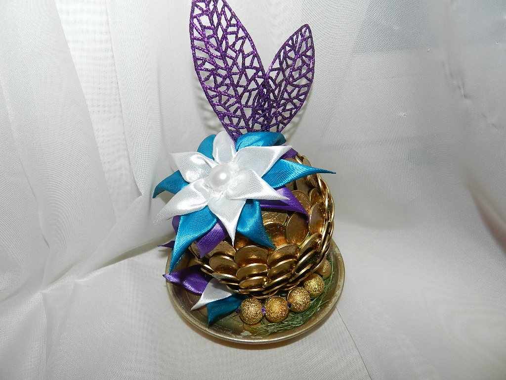 idea of a light craft for apartment decor