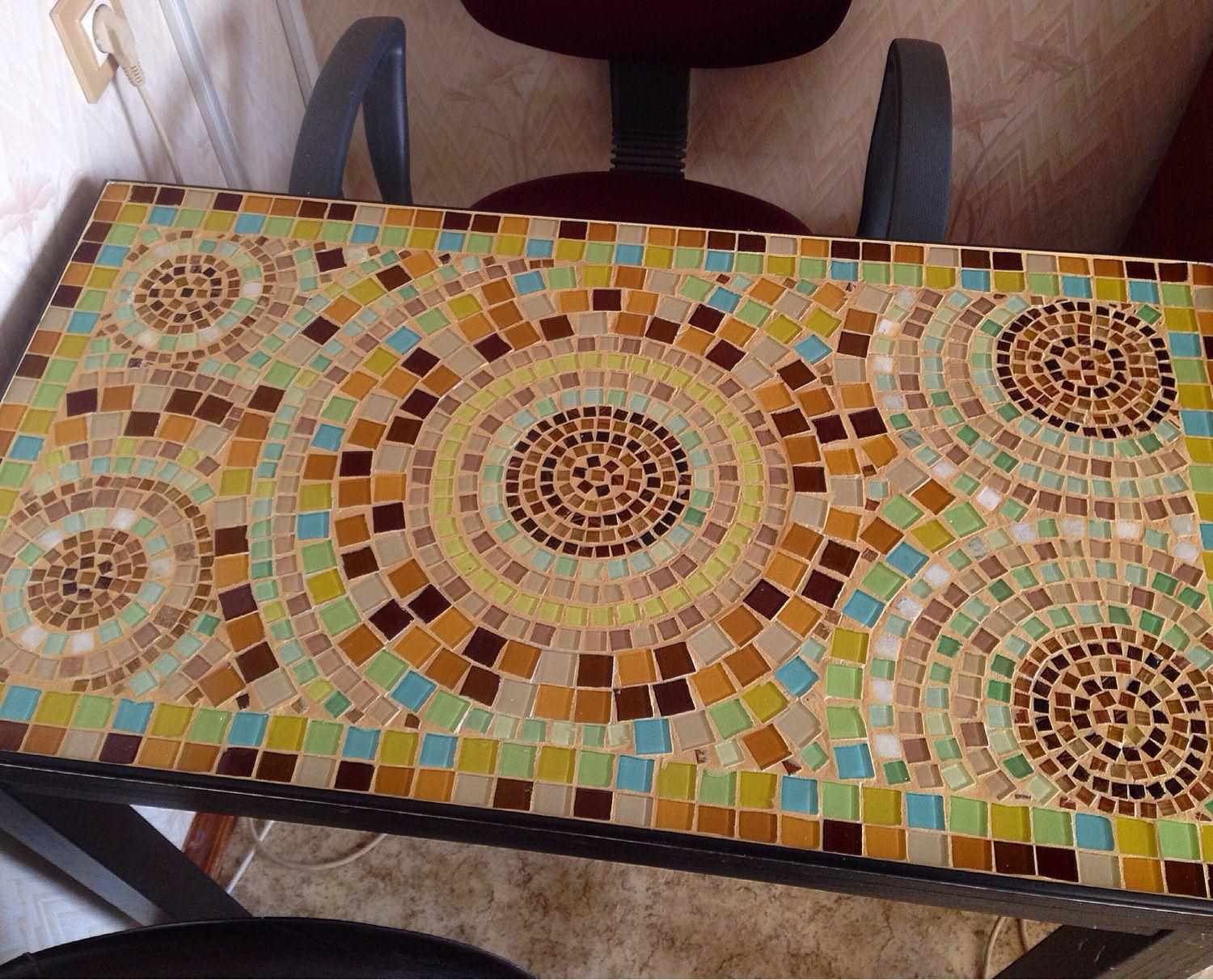 An example of a bright decoration of the interior of an apartment