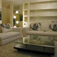 Drywall niches in the living room