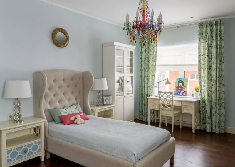 Room for a young girl