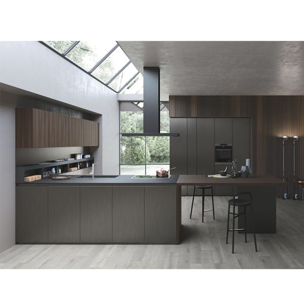 Parlant de la conception de meubles, le charbon de bois est aujourd’hui au sommet de sa popularité.